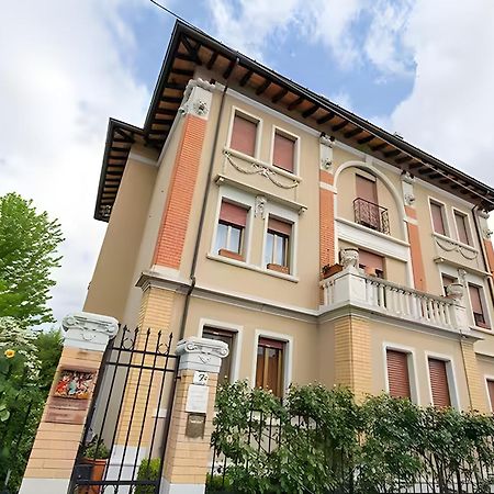 Boutique Apartment Casa Angela Udine Exterior foto
